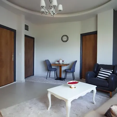 Charming 1-bed In Mahmutlar Apartmán *